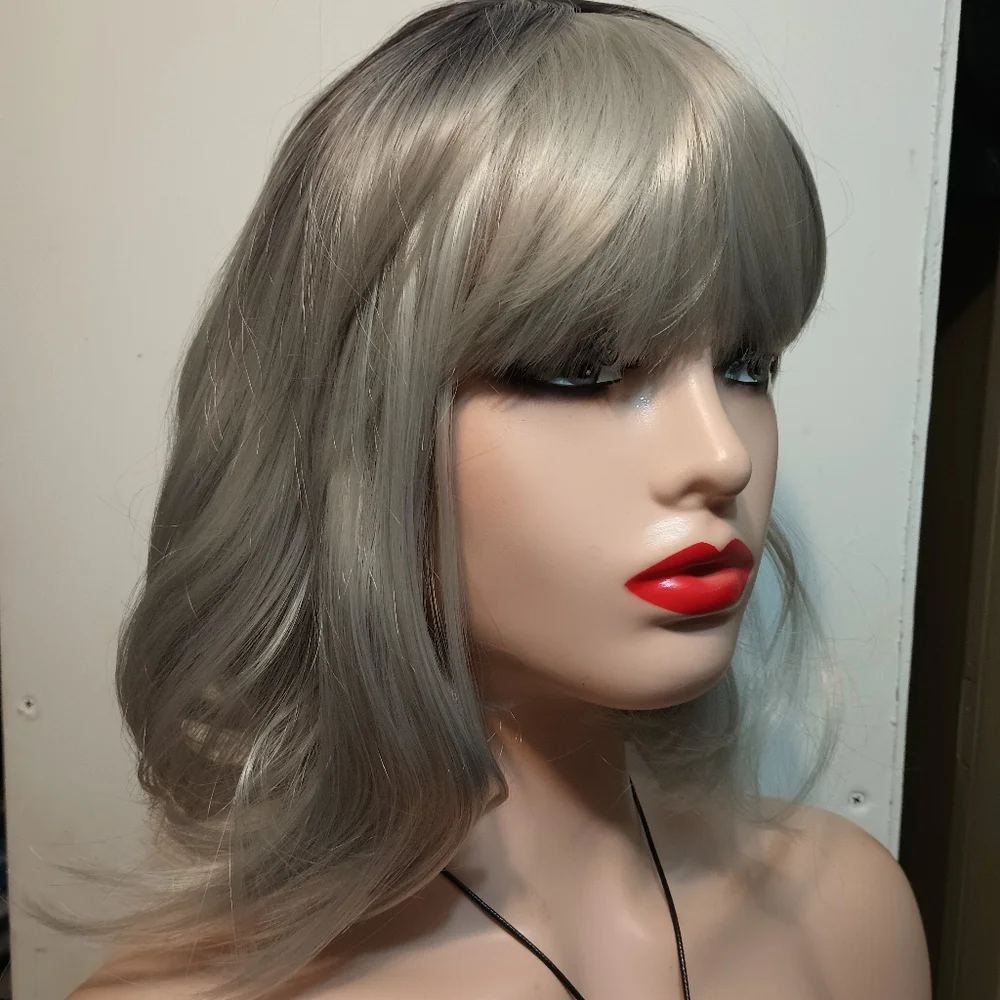 Silver Women's Wig - Picture 3 of 5